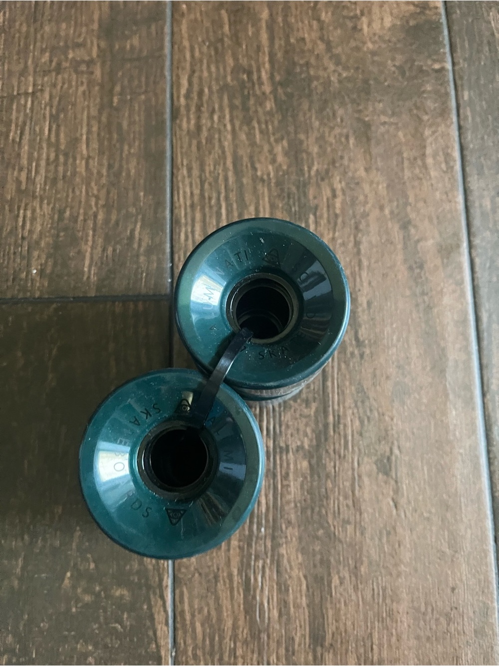 Teal Skateboard cruiser Wheels